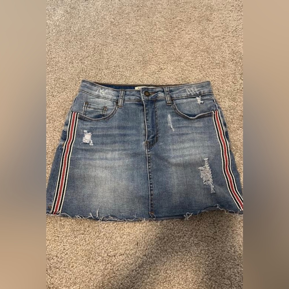 Denim skirt size medium